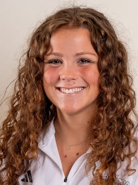 Molly Bizik, Track and Field (O), California State University, Fresno