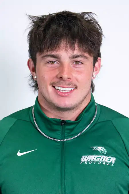 Julian Thiel, Football, Wagner College
