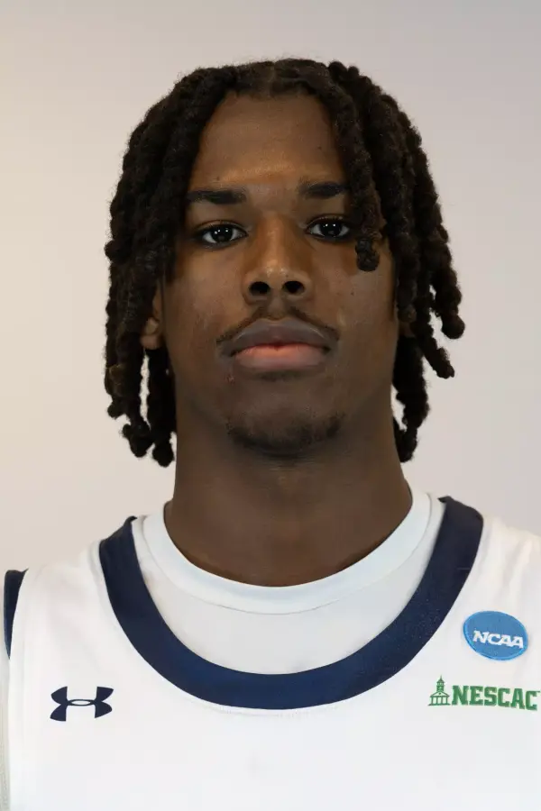 Jadon Holmes, Basketball, Trinity College