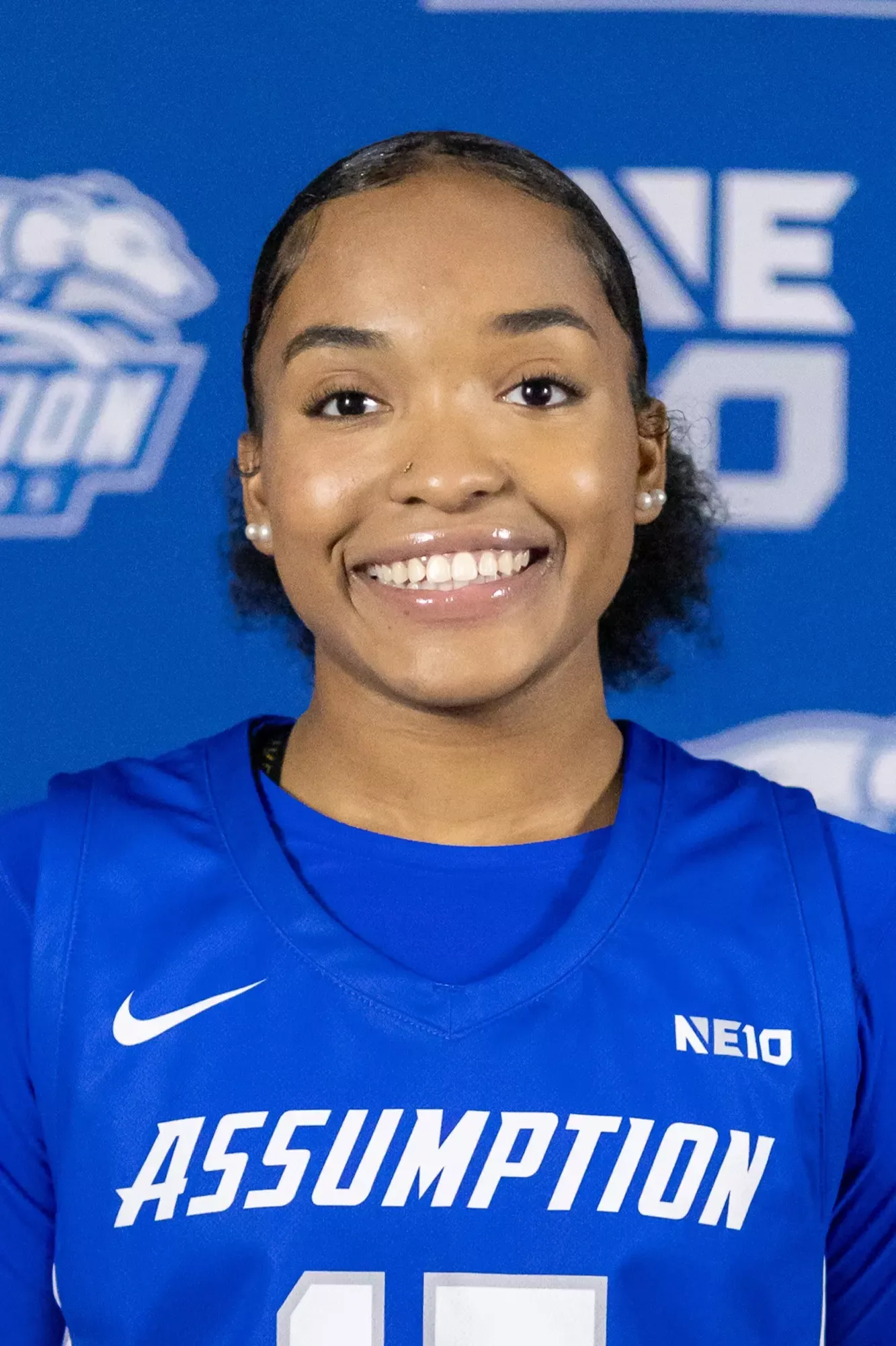 Laura Johnson-Shedd, Basketball, undefined