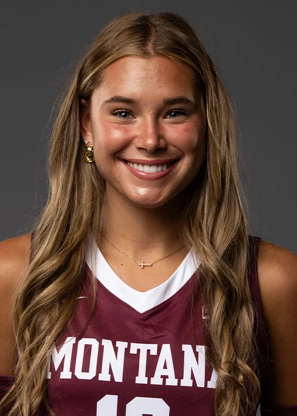 Madeline Sanderson, Volleyball, undefined