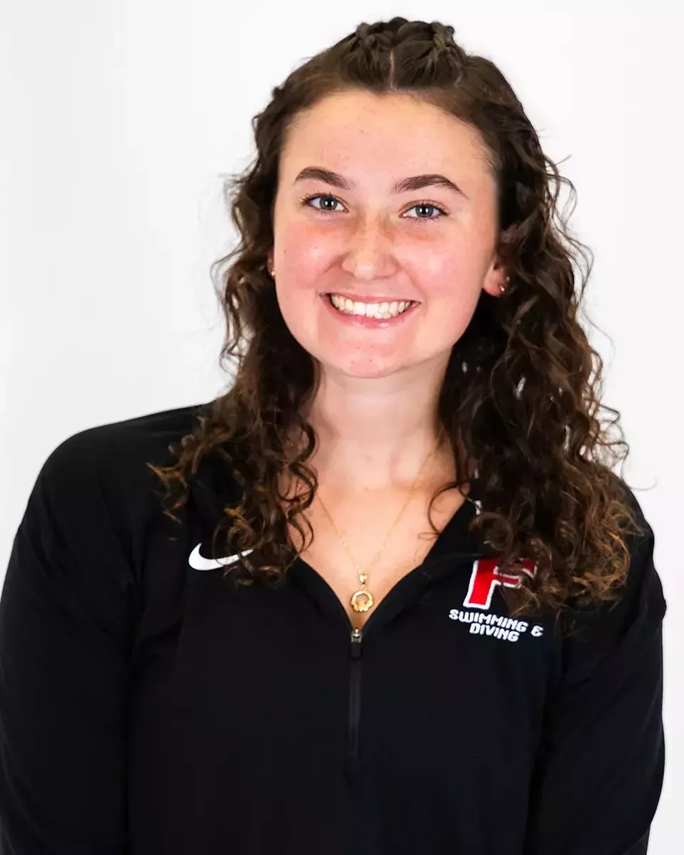 Lily Tonole, Swimming & Diving, Fairfield University