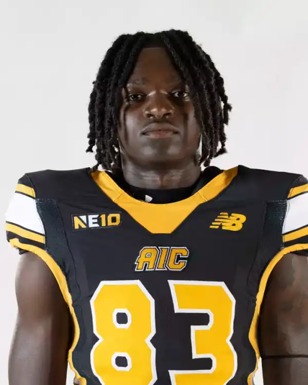 Donnivin Jones, Football, American International College