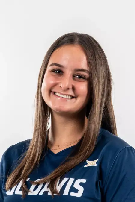 Olivia Navone, Lacrosse, University of California, Davis