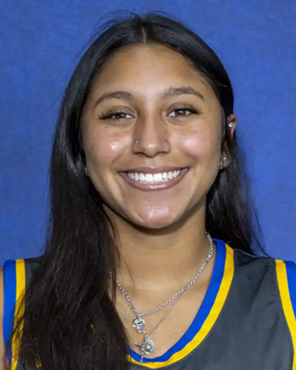 Rosanelly Pastrano, Basketball, St. Mary's University