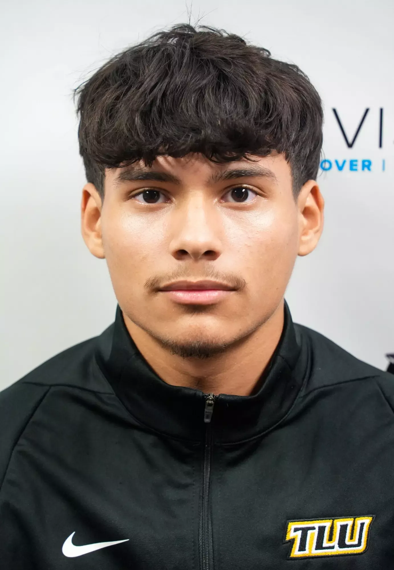 Jonathan Flores, Football, undefined