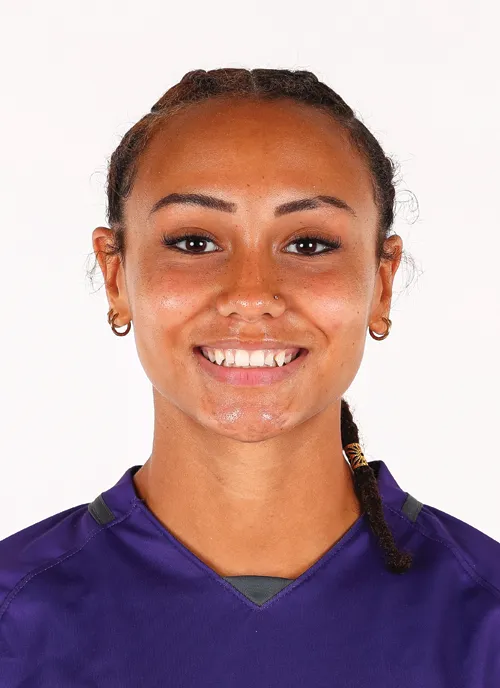Lailah Benz, Soccer, undefined