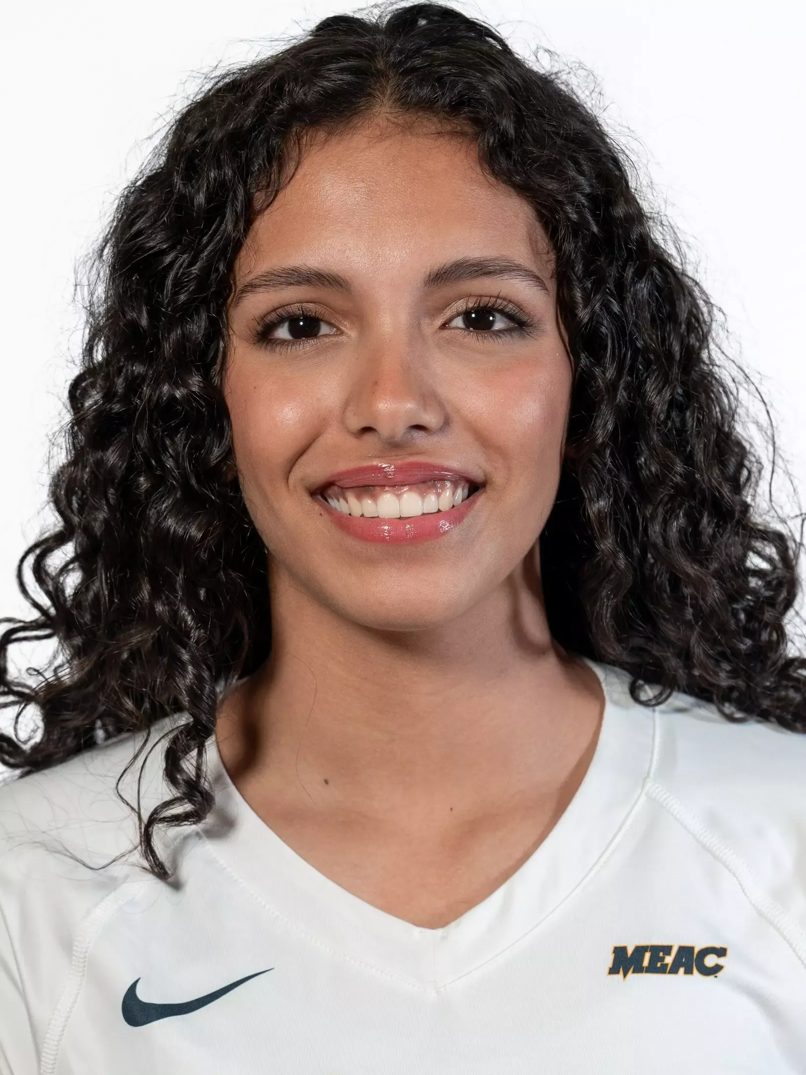 Ivanna Luna, Volleyball, undefined