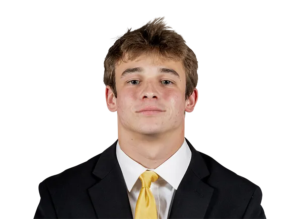 Owen Pisa, Football, undefined