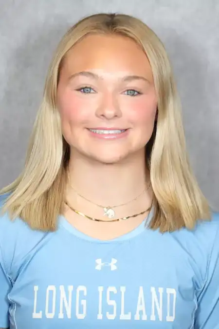 Lucia Stoynoff, Lacrosse, Long Island University