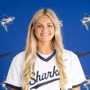 Destiny Lewis, Softball, undefined