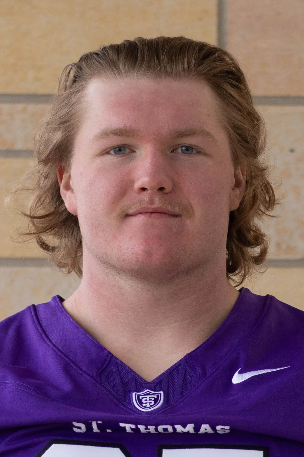 Daniel Theiss, Football, undefined