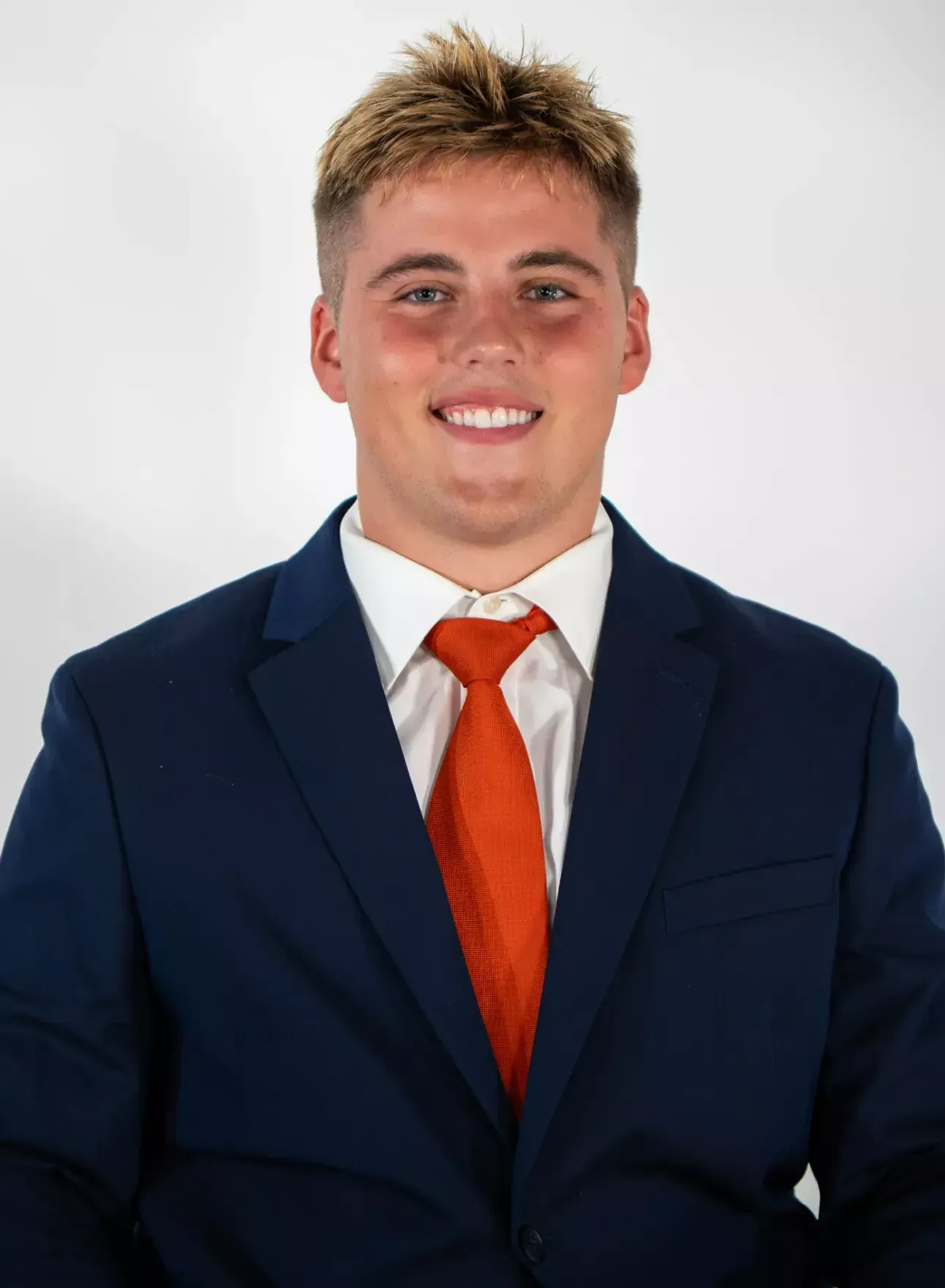Carter Cooney, Football, undefined