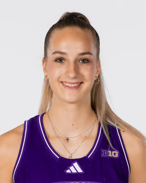 Petra Toman, Basketball, University of Washington