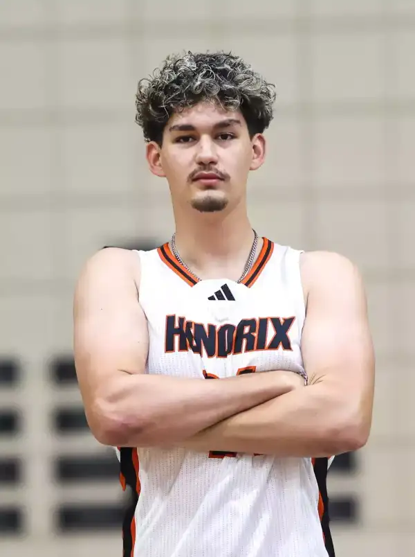 Lucas Marquez, Basketball, Hendrix College