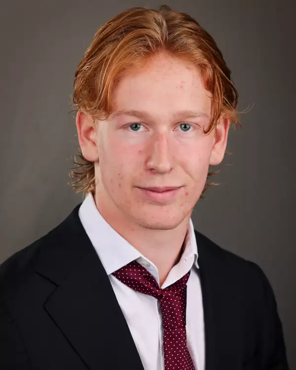 Carl Axelsson, Hockey, University of Minnesota Duluth