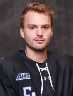 Alec Leonard, Hockey, undefined