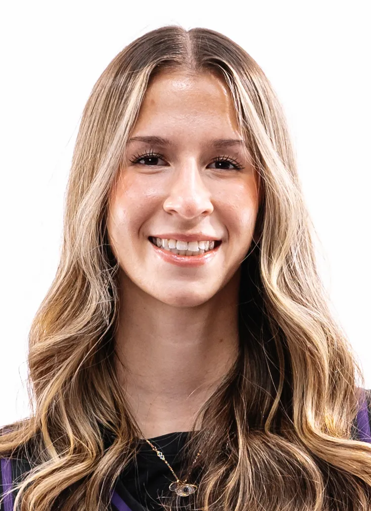 Yasmeen Schmidt, Basketball, undefined