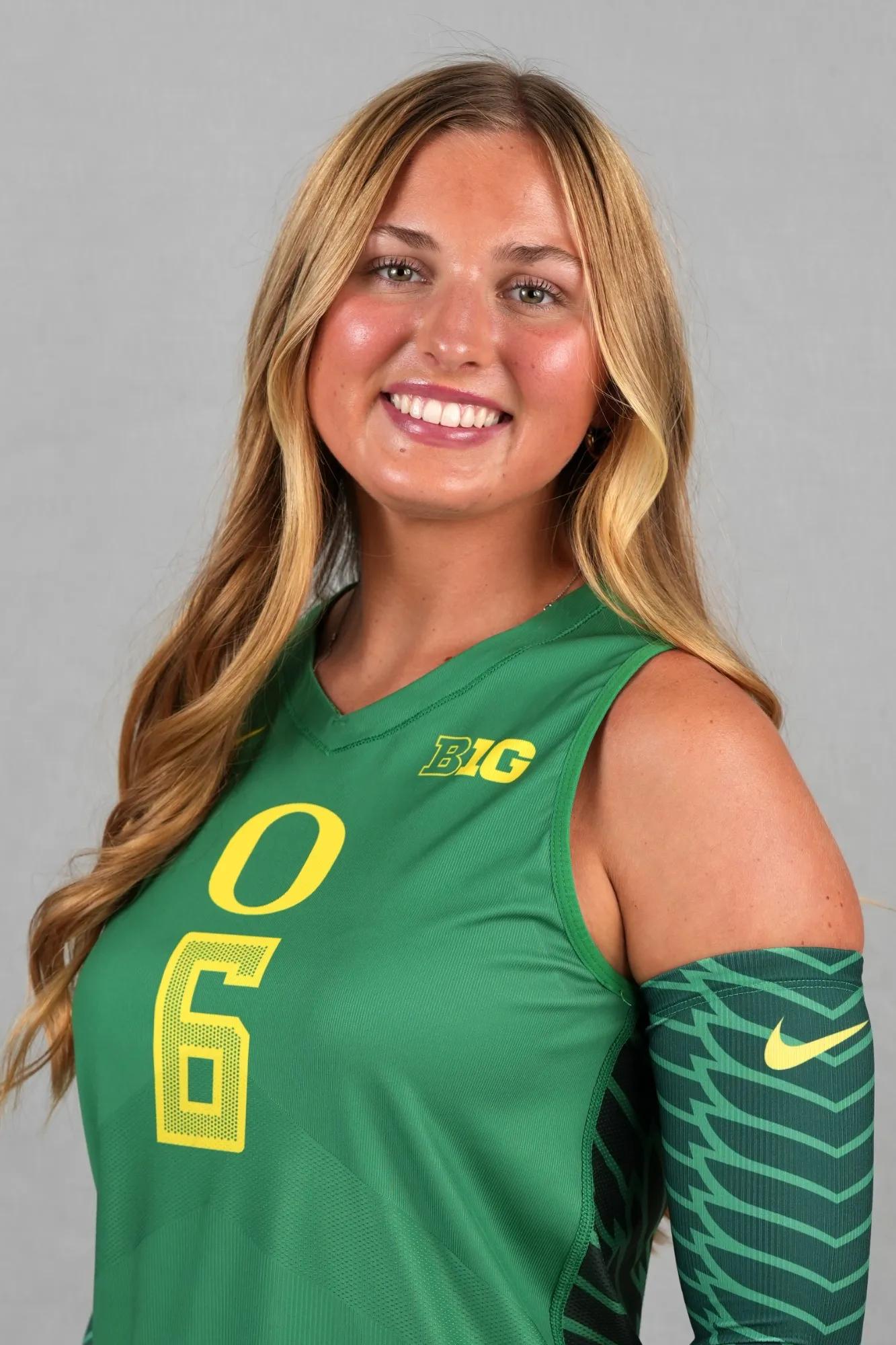 Lizzy Robinson, Volleyball, undefined