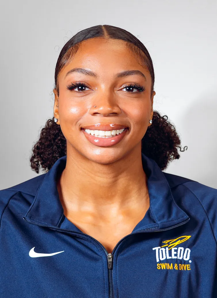 Kenzie Robinson, Swimming & Diving, University of Toledo