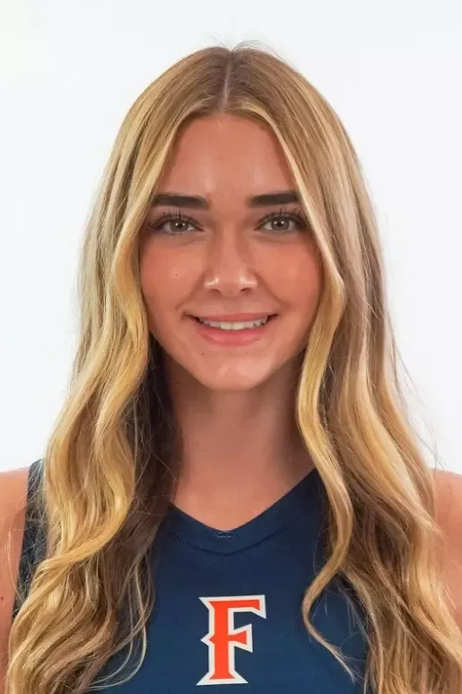 Bella Risling, Volleyball, undefined