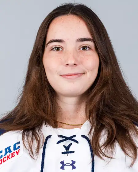 Emma McGowan, Hockey, Yale University