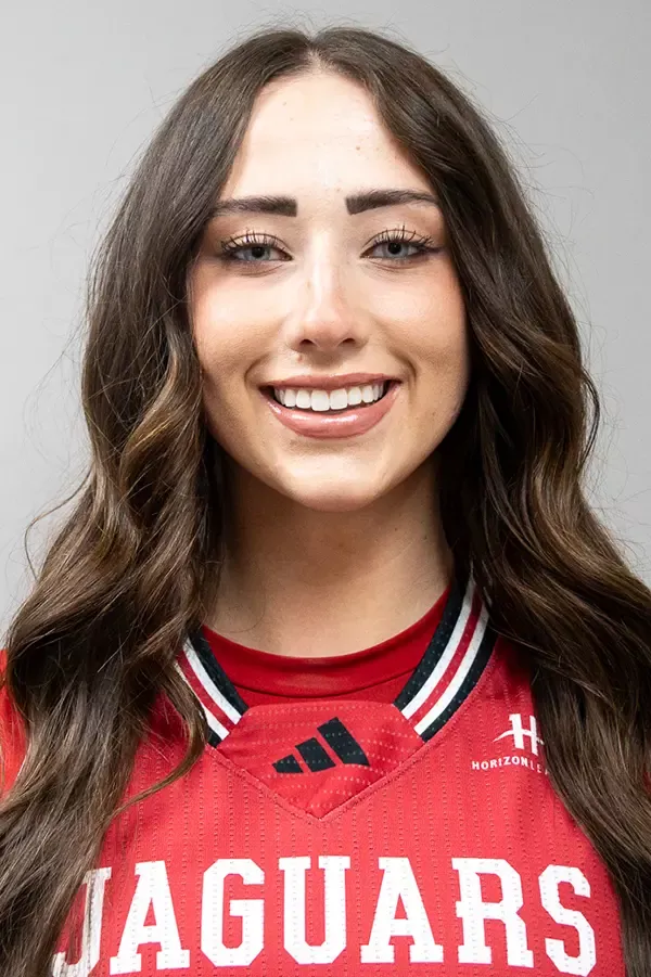 Emmy Lowe, Basketball, undefined