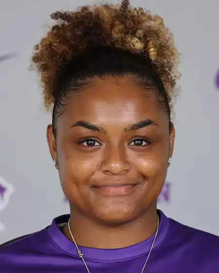 Mia Voutsinas, Soccer, Kenyon College