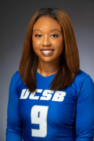 Cortni Youngblood, Volleyball, undefined