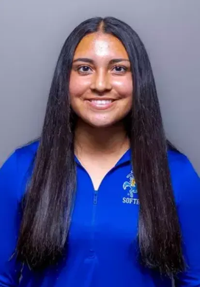 Lily Soliz, Softball, undefined