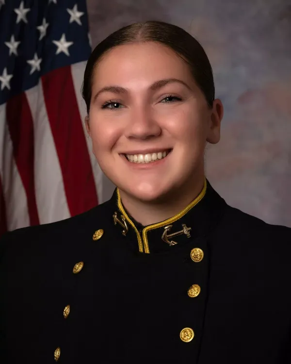 Gretchen Hurt, Track and Field (O), United States Naval Academy
