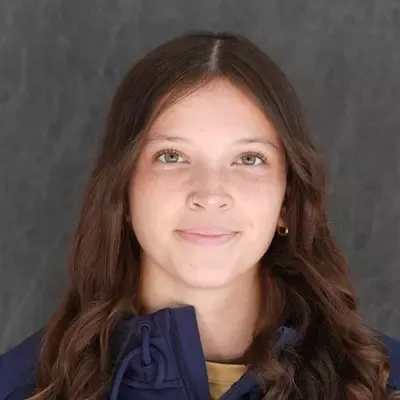 Julia Yates, Swimming & Diving, Mount St. Mary's University