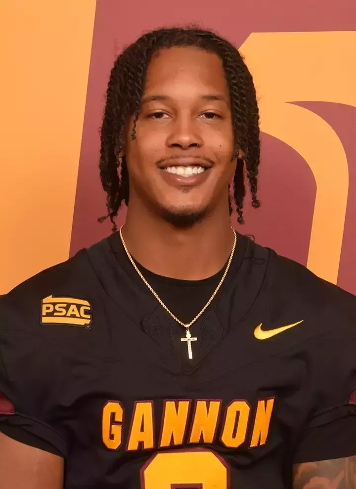 Chase Holmes, Football, undefined