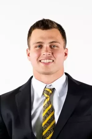 Cruz Hepburn, Football, undefined