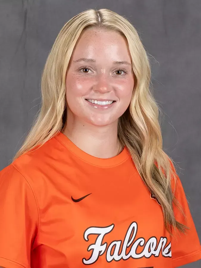Lizzie Bultynck, Soccer, undefined