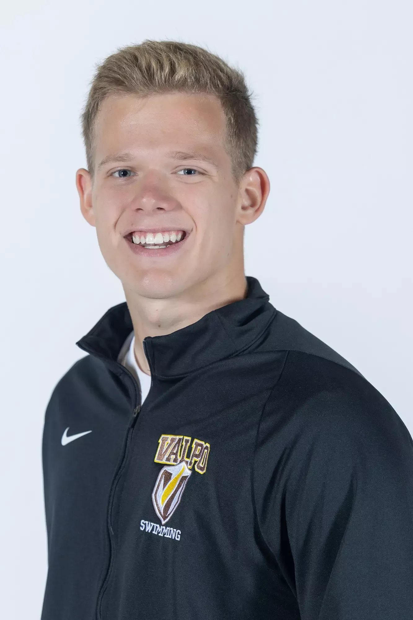 Avery Berryman, Swimming & Diving, Valparaiso University