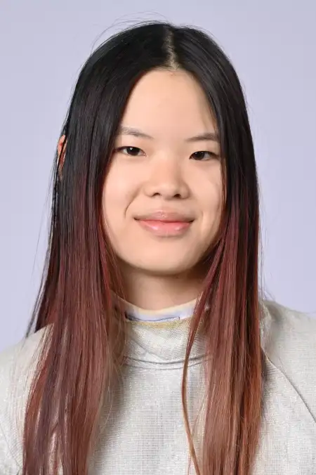 Anna Hung, Fencing, Massachusetts Institute of Technology