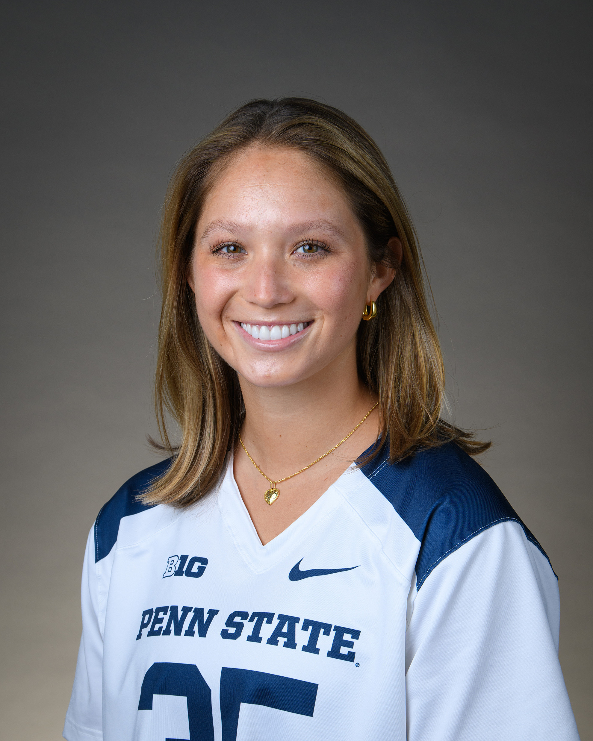 Minka Martinez, Lacrosse, undefined