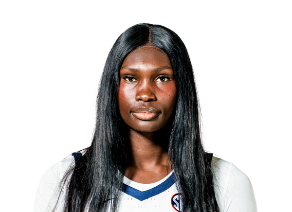 Arek Angui, Basketball, undefined