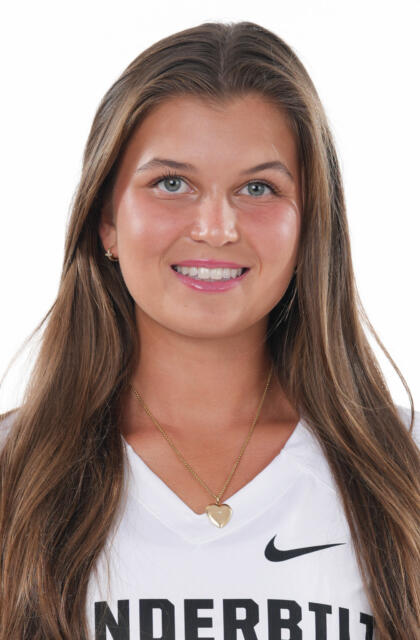 Grace Hasselbeck - Verified College Athlete on RallyFuel NIL Platform Grace Hasselbeck