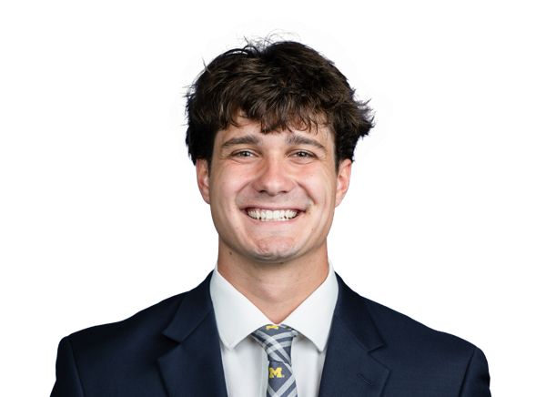 Hunter Robertson, Football, undefined