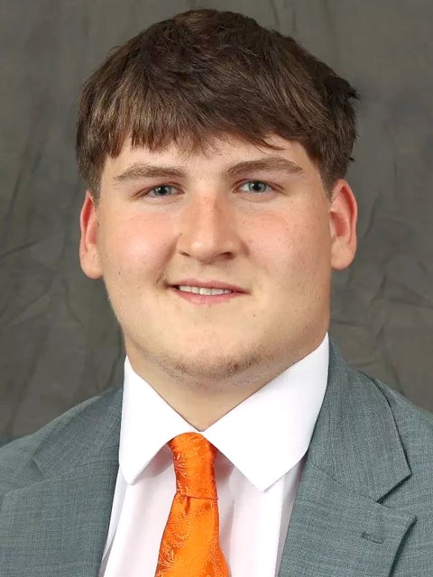 Ethan Kraatz, Football, undefined