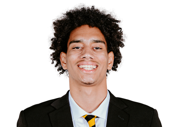 Trent Pierce, Basketball, undefined