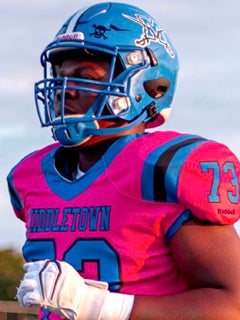 Anwar O'neal, Football, undefined