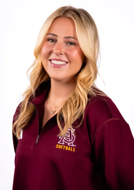 Millie Roberts, Softball, undefined