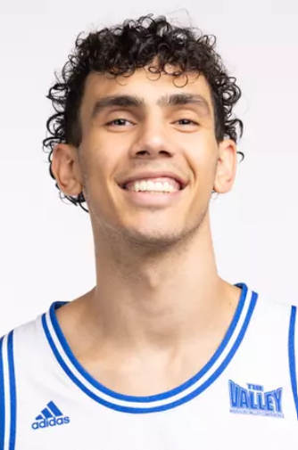 Daniel Abreu, Basketball, Drake