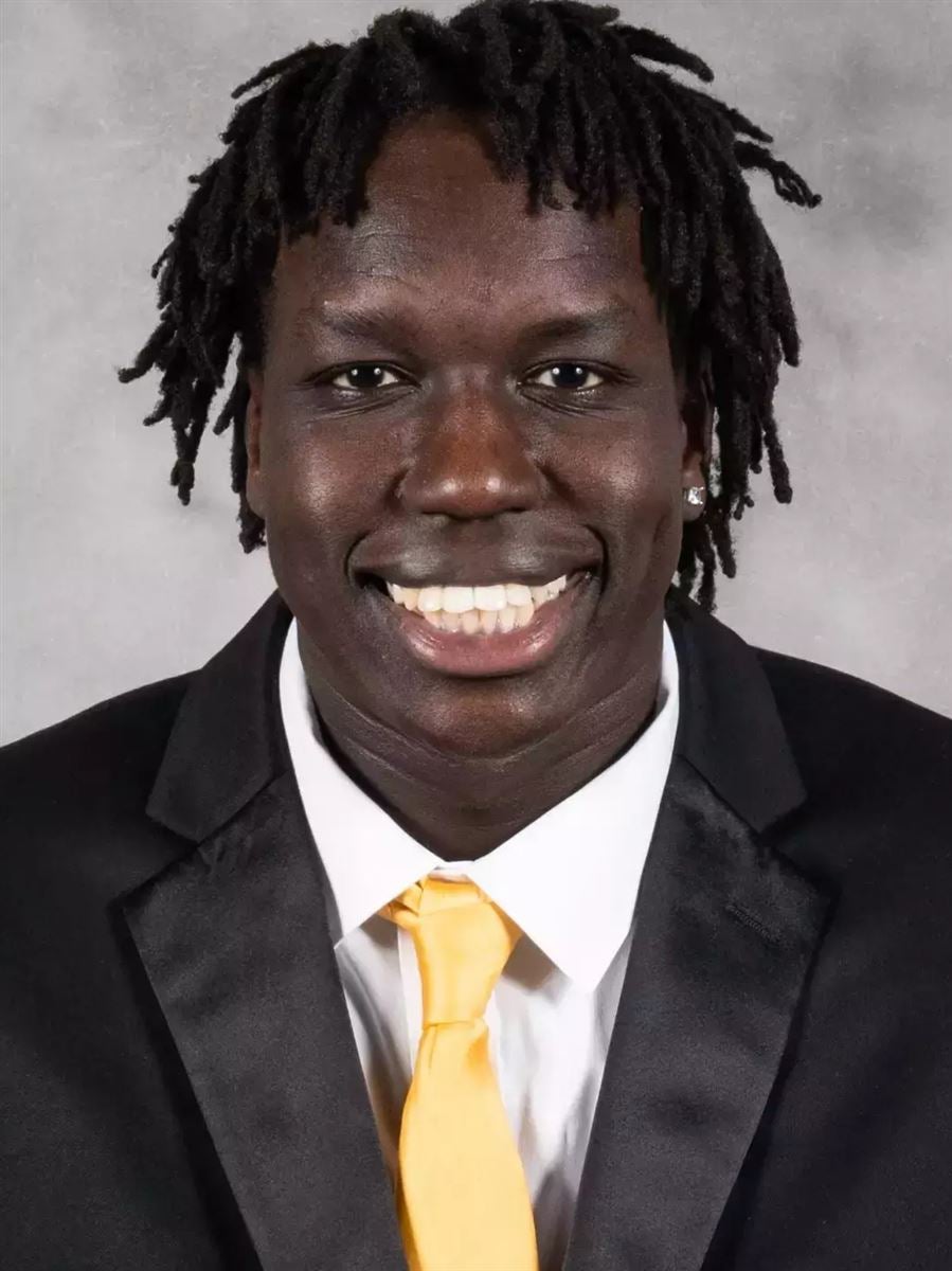 Nuer Gatkuoth photo