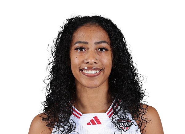 Hennessey Luu-Brown - Verified College Athlete on RallyFuel NIL Platform Hennessey Luu-Brown