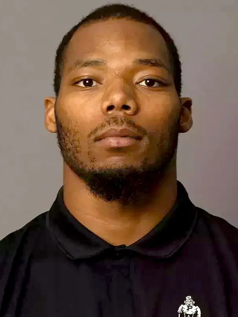 Mani Powell photo