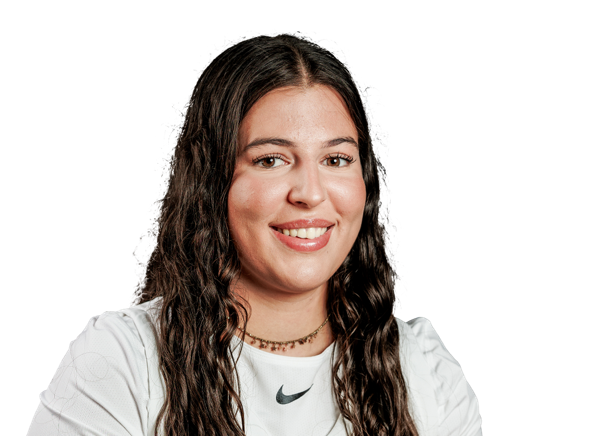 Claudia Acin - Verified College Athlete on RallyFuel NIL Platform Claudia Acin